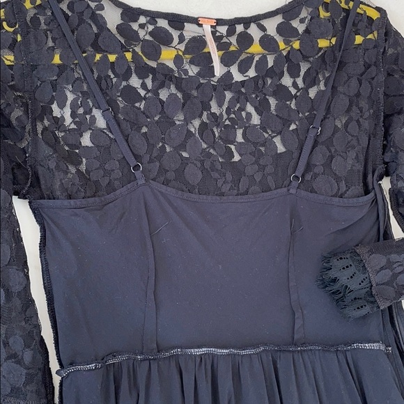 SOLD Free people lace dress - Picture 5 of 6